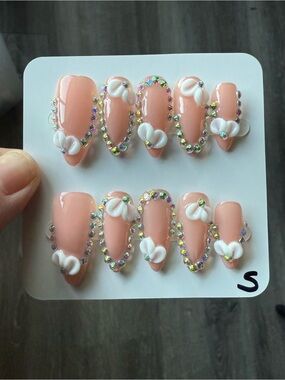 Nude Peach Floral 3D Rhinestone Press-On Nails